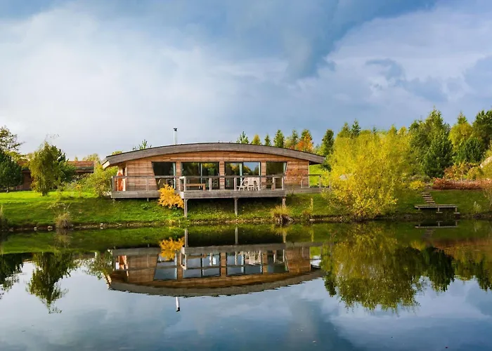 Flora Richmond (North Yorkshire)